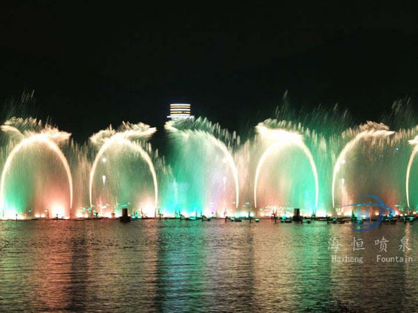 大千公园大型水上音乐喷泉